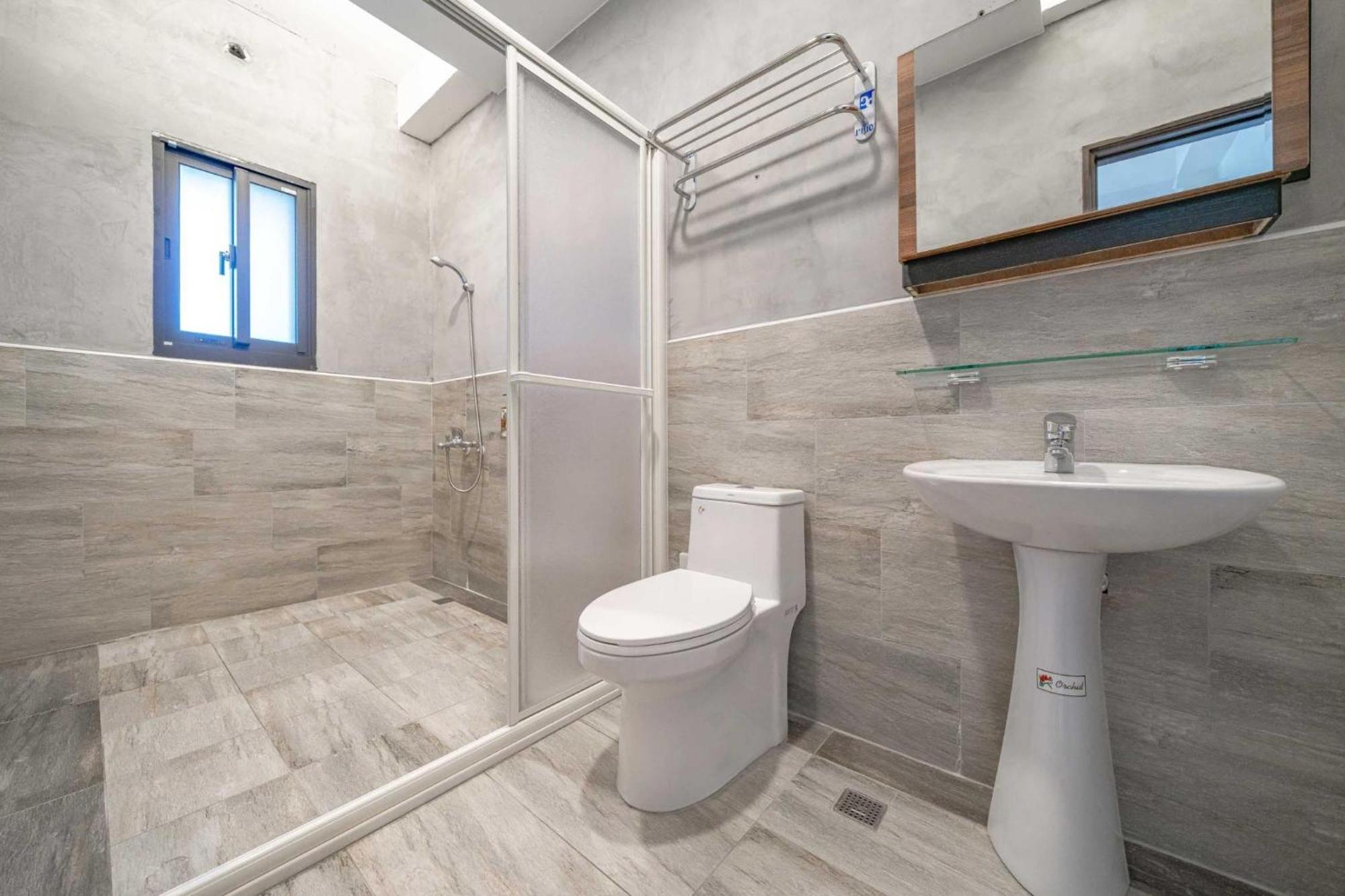 Namek Guesthouse Luodong Bagian luar foto